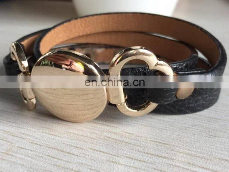 Thin leather wrap with Round plate Monogram Bracelet