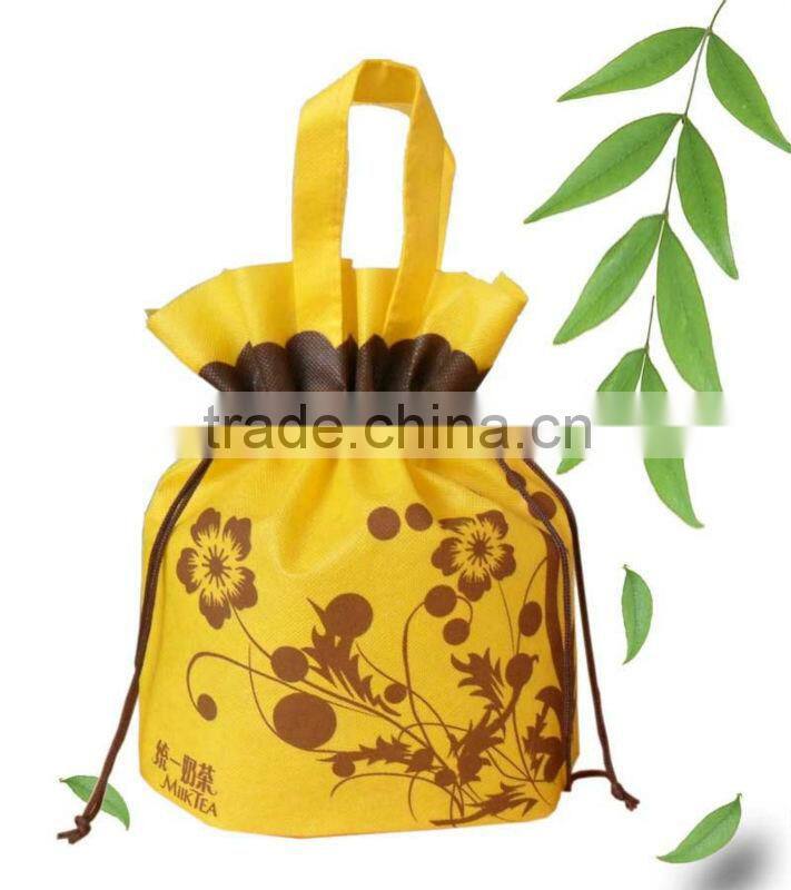 PP non woven drawstring christmas gift bag