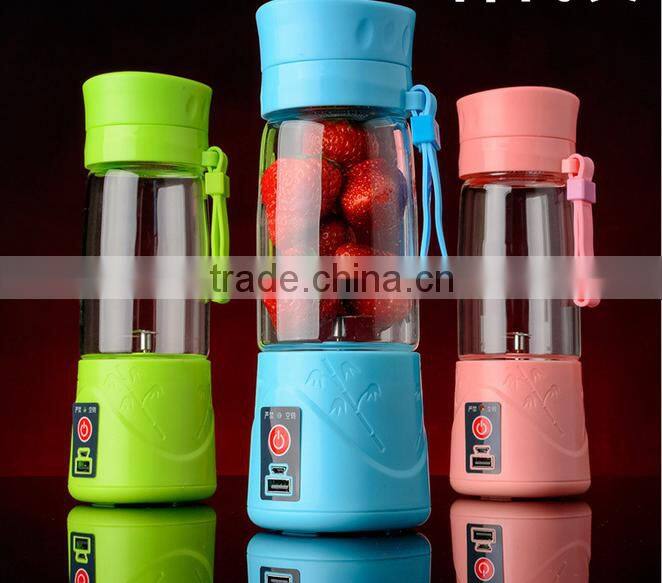 Hot saling Modern Design Multifunctional Portable MINI Fruit Smoothie Blender/Juice MachiPortable fruit juice machine