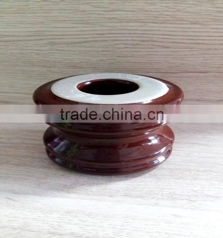 Hot sale!! strain porcelain electric fence insulator