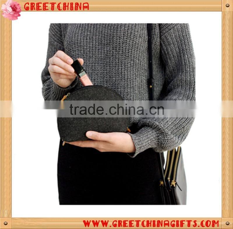 Promotional customized logo cosmetic travel felt bag