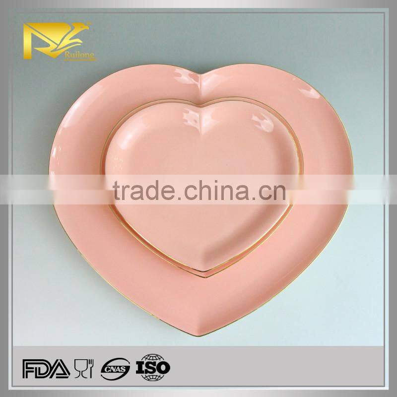 china supplier glazed dinnerware heart shape ceramic birthday cake plate