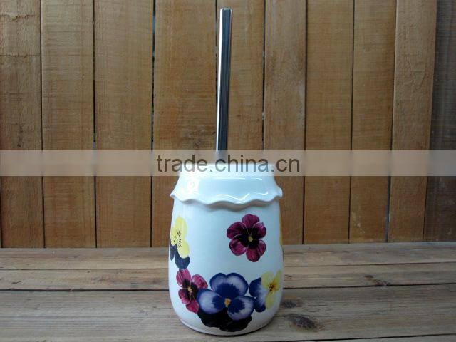 Elegant Ceramic tea pot with lid