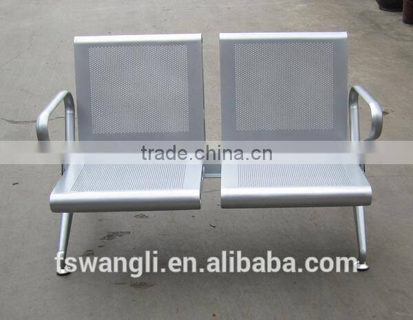 3-seater metal link chair