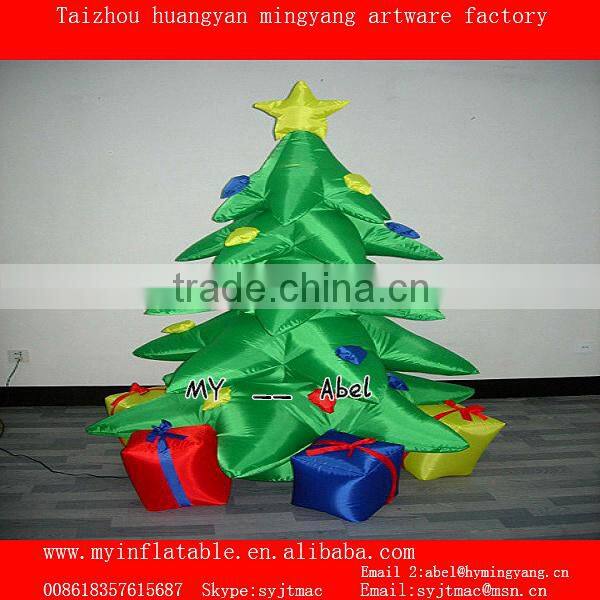 inflatable holiday decoration