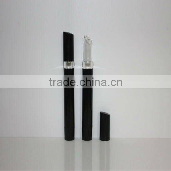 SO236C---2.5ml Hot Sale Popular Cosmetic Makeup Twist Lipgloss Pen/ shower tip