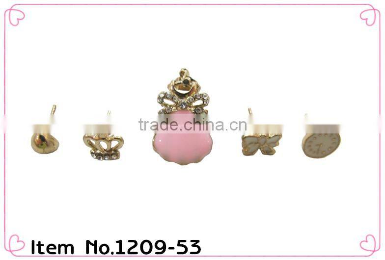 fancy teenagers' crown stud earring
