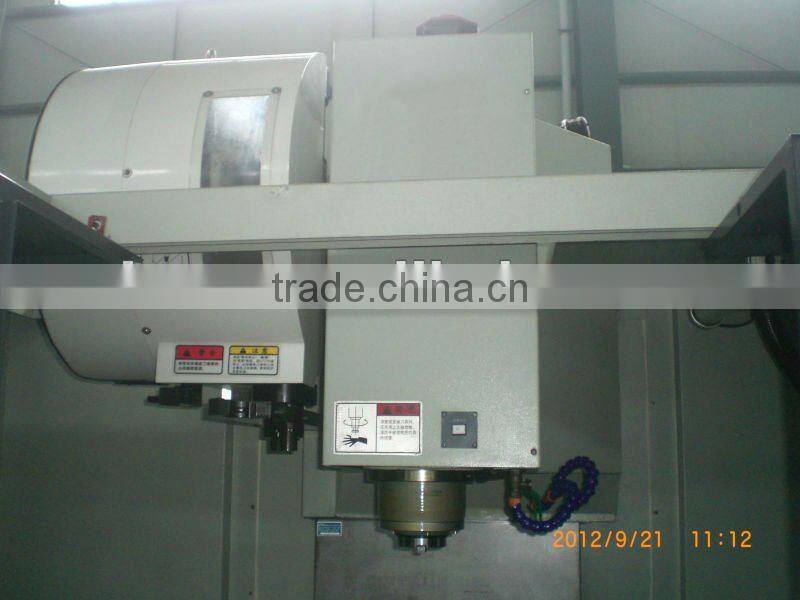 5-Axis Machining Center / 5 Axes Linkage Vertical Machining Center VM250V