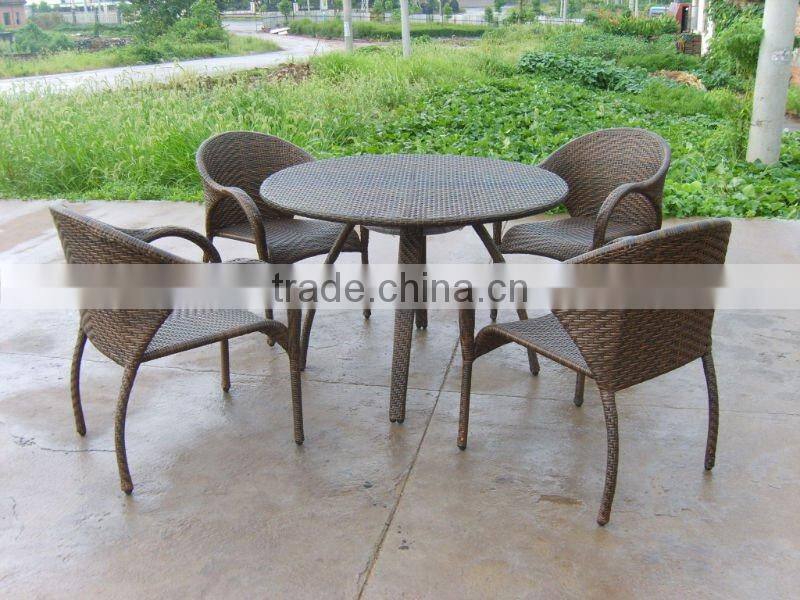 leisure outdoor rattan table and chair set