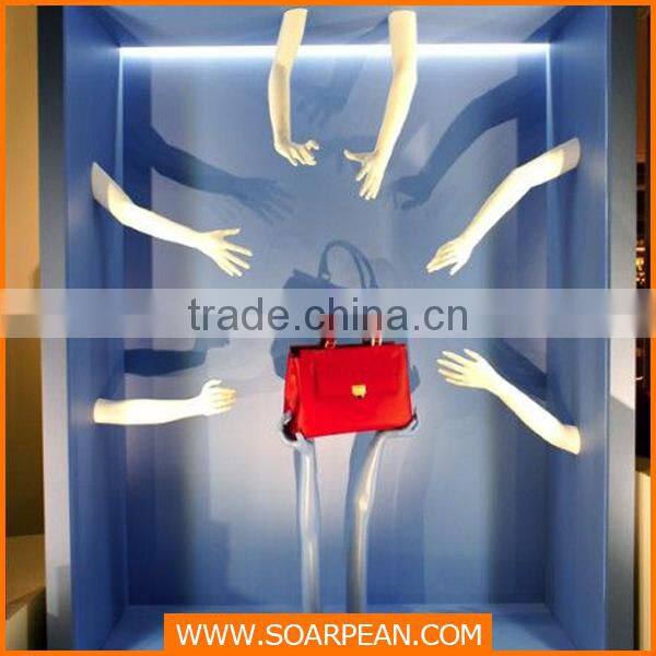 Customized Fiberglass Mannequin Hand Bag Window Display