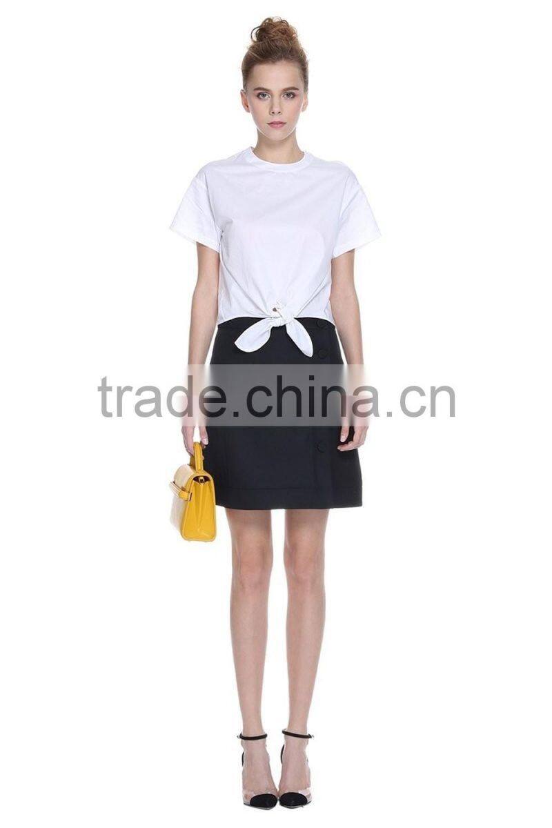 Ladies white shoulder snap button short sleeve woven t shirt with front bow