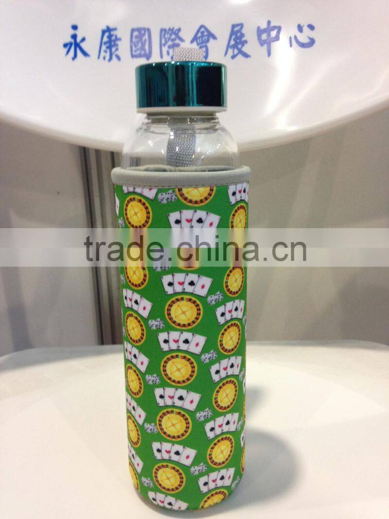 Customizable stylish neoprene bottle carrier