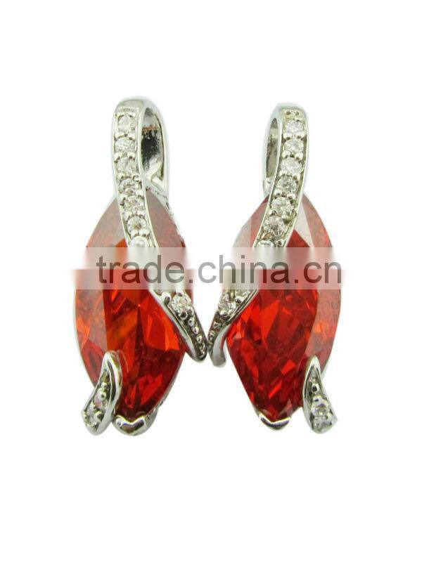 Woman heart-shaped zircon Purple silver earring