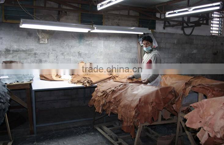 BGM-1124 professional leather boxing gloves manufacturers