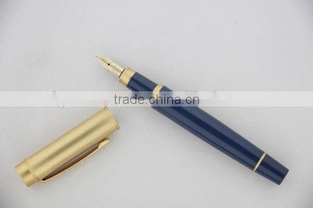 metal fountain pen