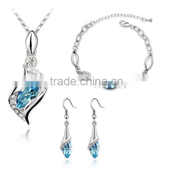 fashion Emerald pendant and ring wedding jewelry set