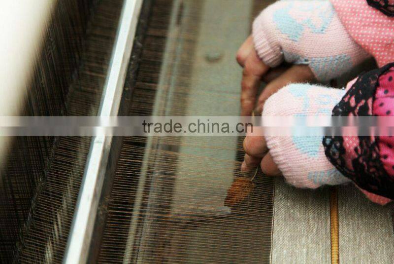 Natural textured silver metallic wallpaper