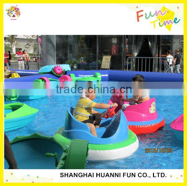 High Quality Inflatable Electric Bumper Boats swan floating boat