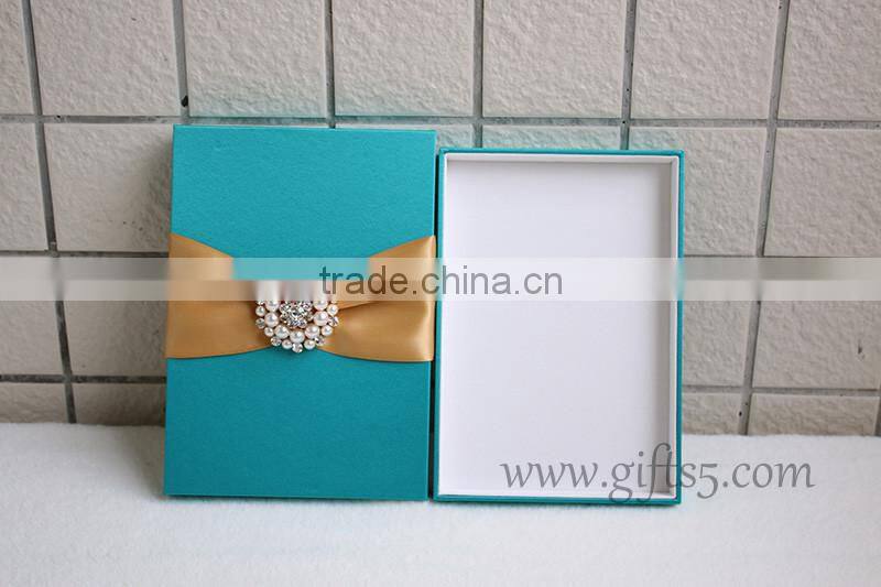 Custom Handcraft blue wedding invitations silk box