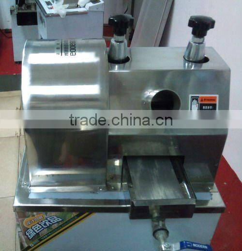 Sugar cane-juice squeezer