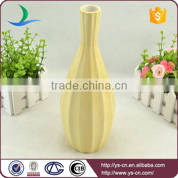 Yellow embossed stoneware table flower vase YSv0042-01