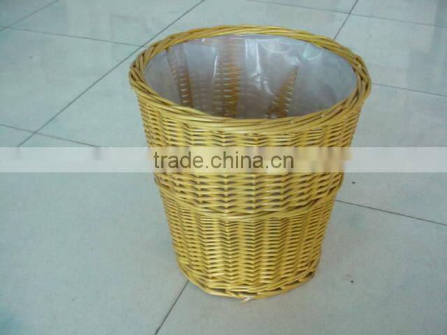 Wholesale Firm willow sundries baskets with hanle for storage