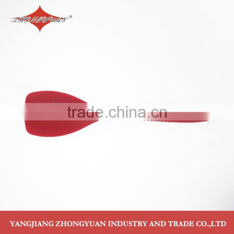 Hot selling midlle size silicone scraper with good handle