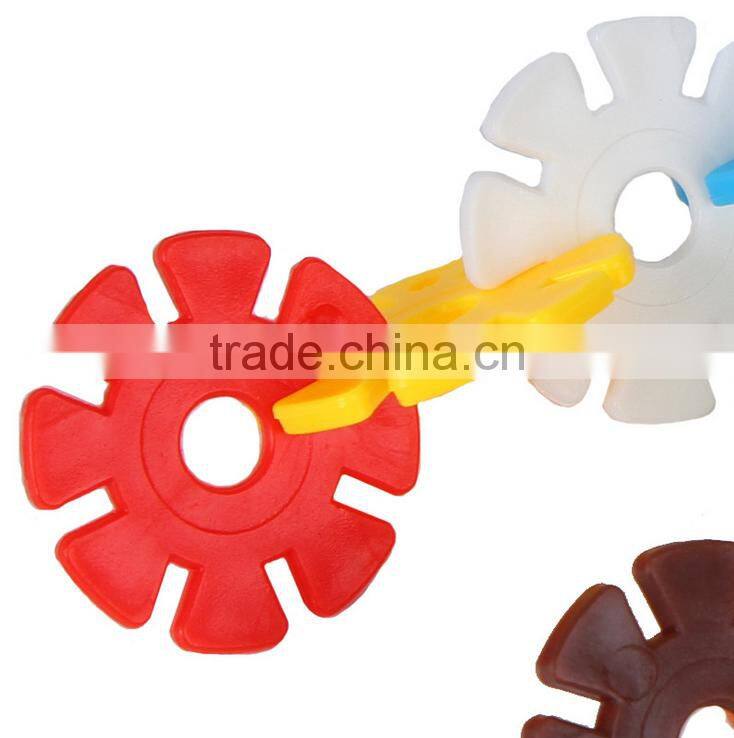 Plastic Children Educational Toys SnowFlakes Building Blocks toys 100pcs/bag