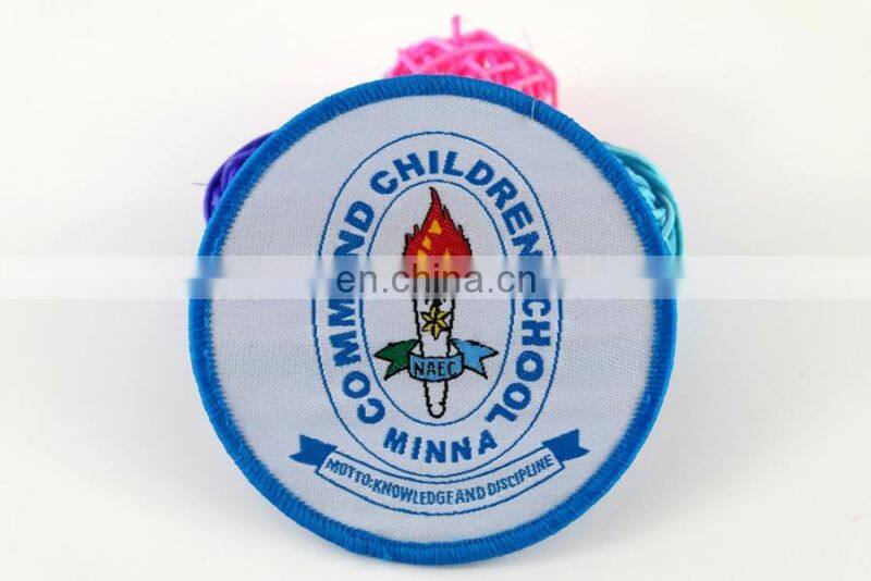 die-cut shape beatiful white background school woven badge customized cheap woven badge for kids personal woven badge for cloth
