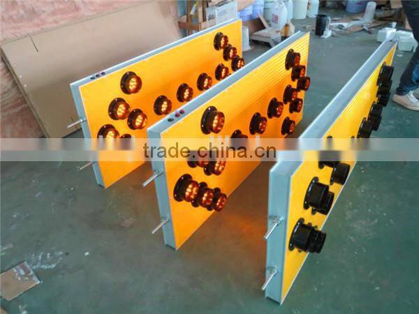 Customized 1200mm waterproof aluminum solar LED road traffic signs