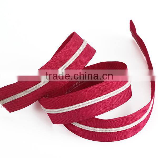 2015 hot sale No.3 polyester tape continuous coil zipper