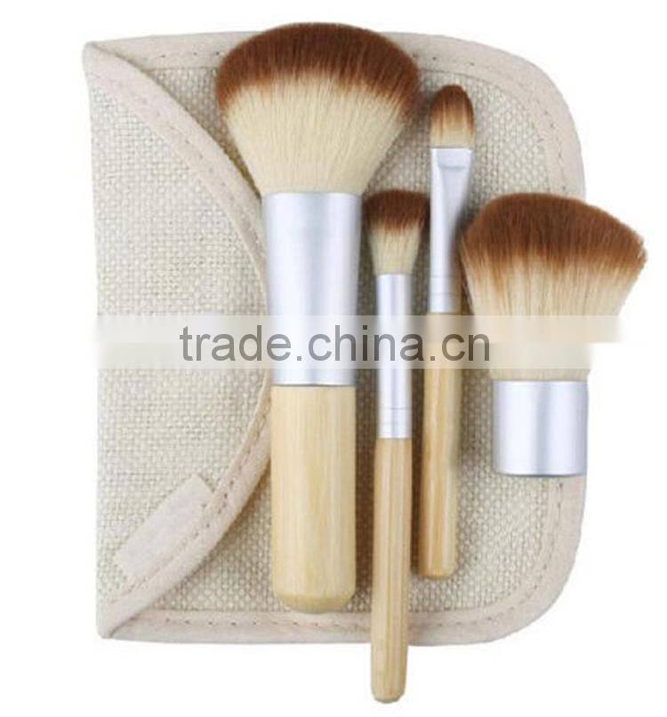 4pcs Cosmetic bamboo brush set with linen bag