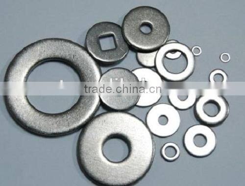 China mainland all atandard size Factory carbon steel thin flat washer DIN125