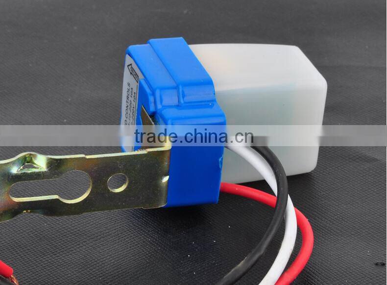 IP44 6A light control switch adjustable PIR photo cell sensor