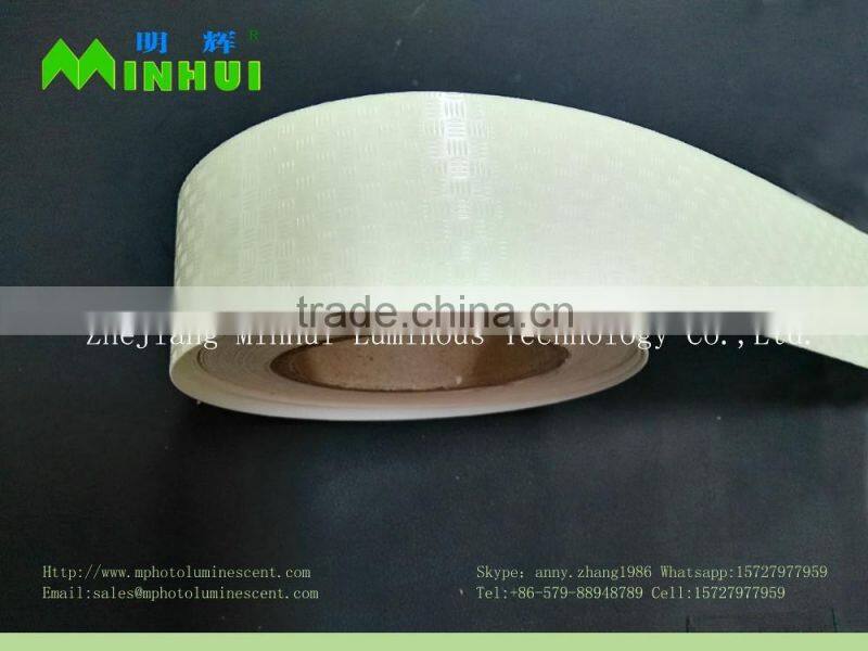 photoluminescent aluminum stair nosing/glow in dark stair nosing