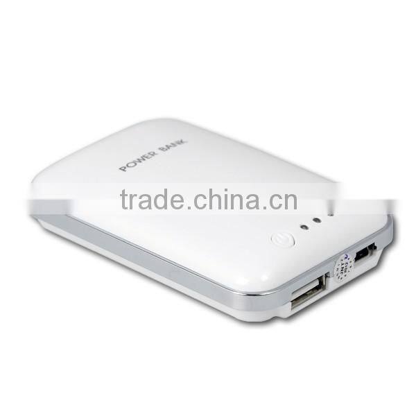 Smart Power Bank for Mobile or MP5