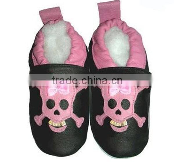wholesale green lamb fashion soft sole 100% leather baby leather shoes