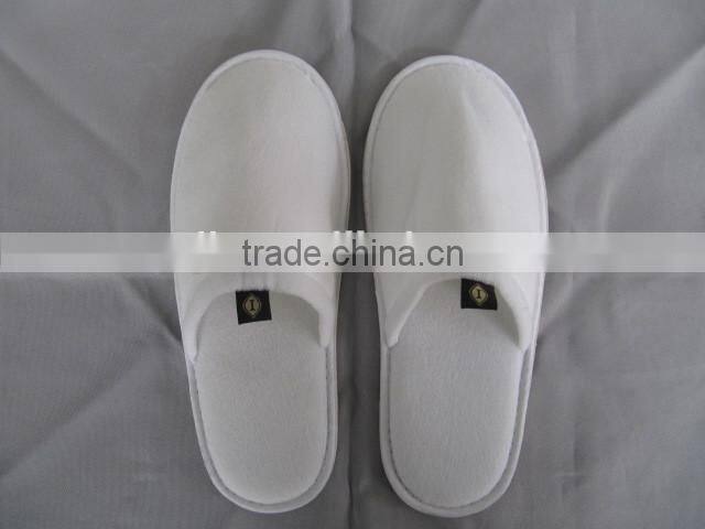 Kids Cute White Hotel Slippers Monkey Closed toe Soft Indoor Slippers