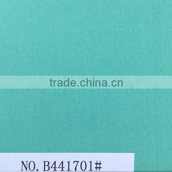 Smooth surface poly cotton fine twill fabric for garment factory