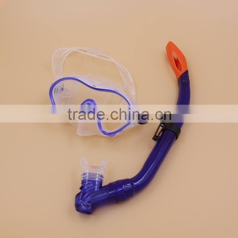 Blue Fashionalable PVC window China all silicone diving mask shatter proof glass marks
