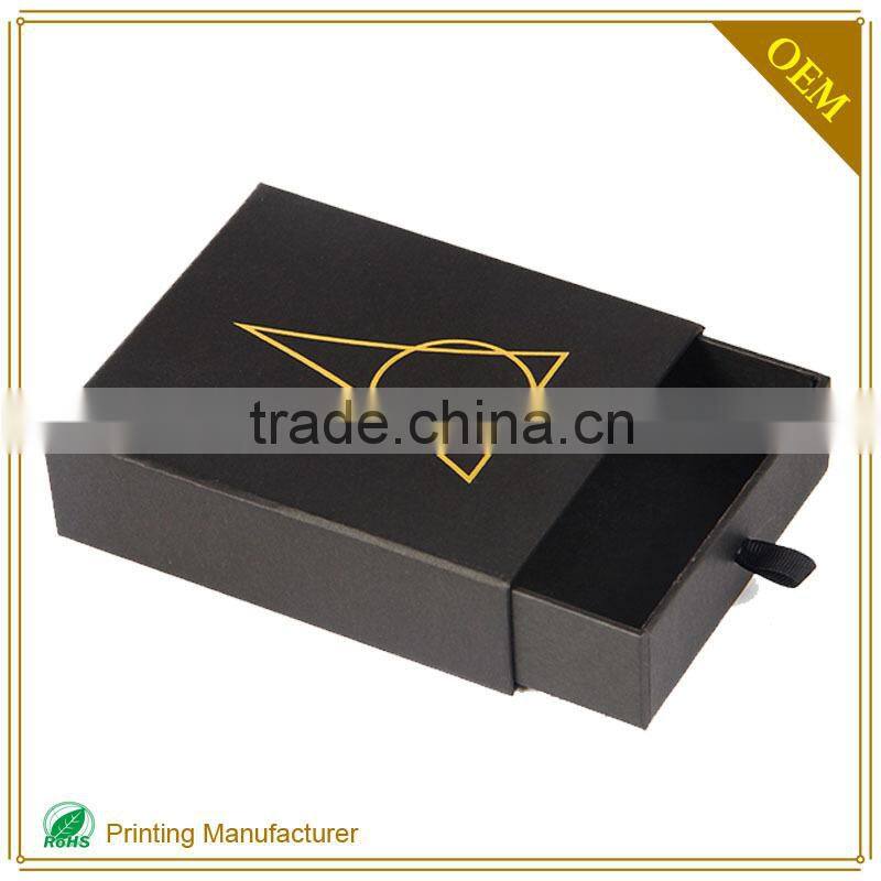 White Premium Hard Paper Gift Box With Lid Tray Custom Logo