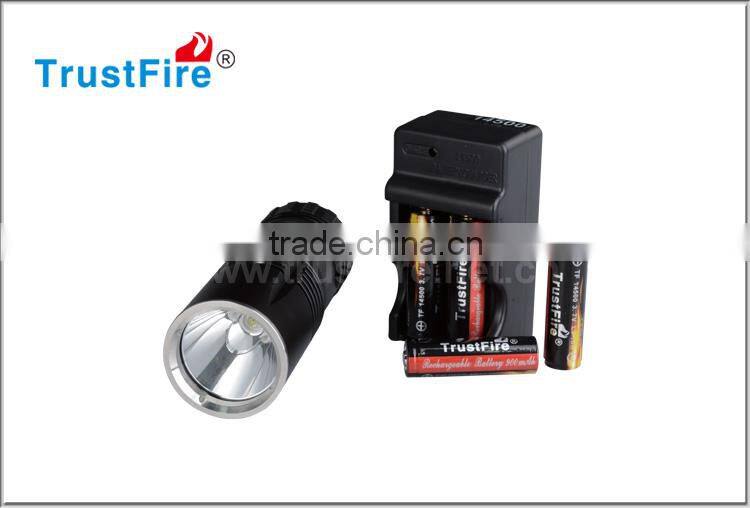 TrustFire A9 XML-2 led 800lumens high bright led light (4*14500)