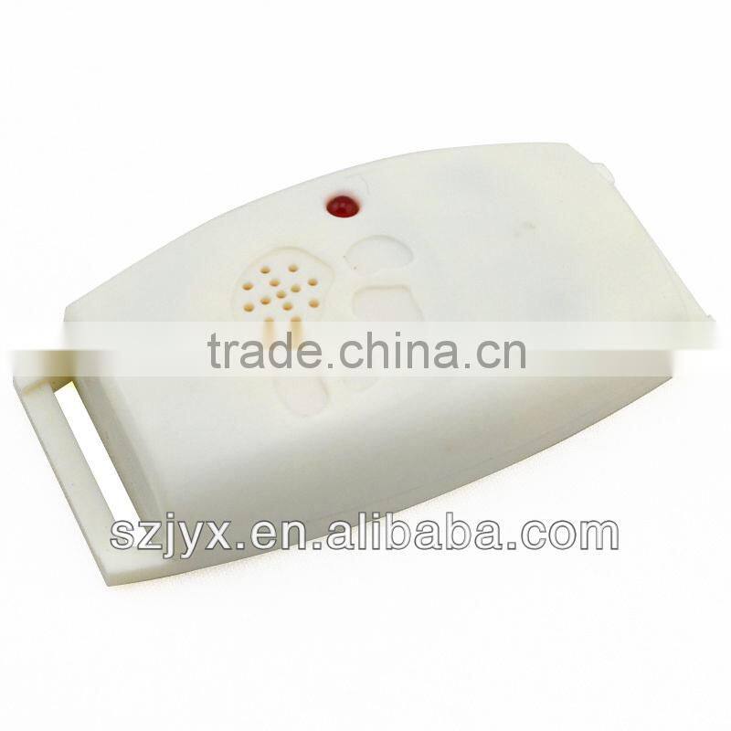 Ultrasonic and Electromagnetic Pest Repeller/multifunction pest repellent