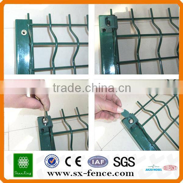 China supplier Ornamental Iron Fence Points hog wire fence panels