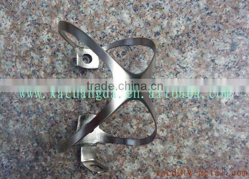 Cheap Titanium cup holder with handing brush finished high quality bicycle titanium XACD water bottle cages