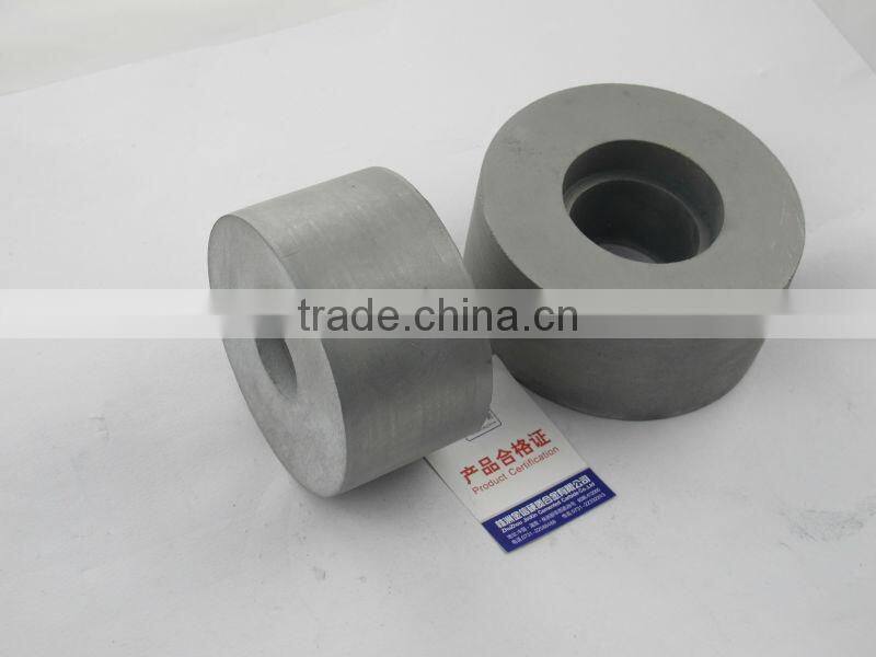 Tungsten carbide cemented extrusion die head