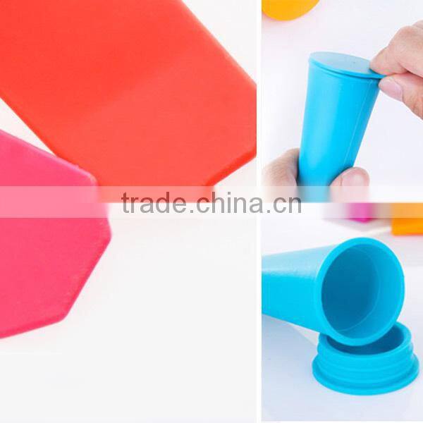 The Hand Frozen Ice Cream Popsicle Maker Lolly Mould Tray Pan Kitchen DIY Pop Mold