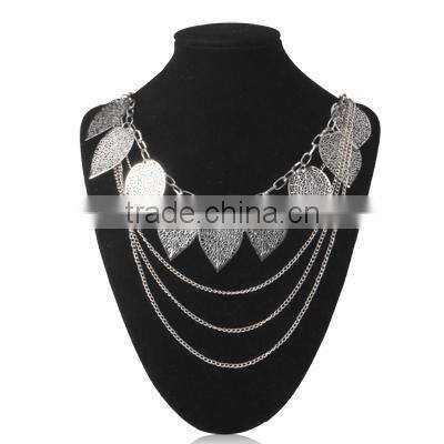Fashion Bohemia Style Leaves Pendant Necklace Jewelry Neck Decor for Ladies (Silver)