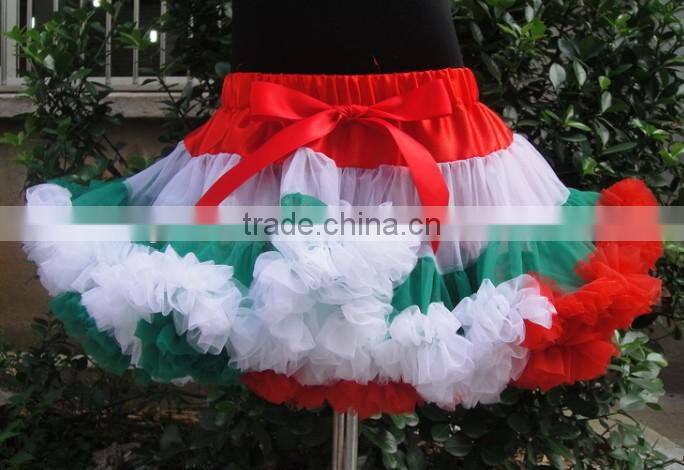 Sweet charming chevron girls pettiskirt Lovely baby fluffy pettiskirt wholesale