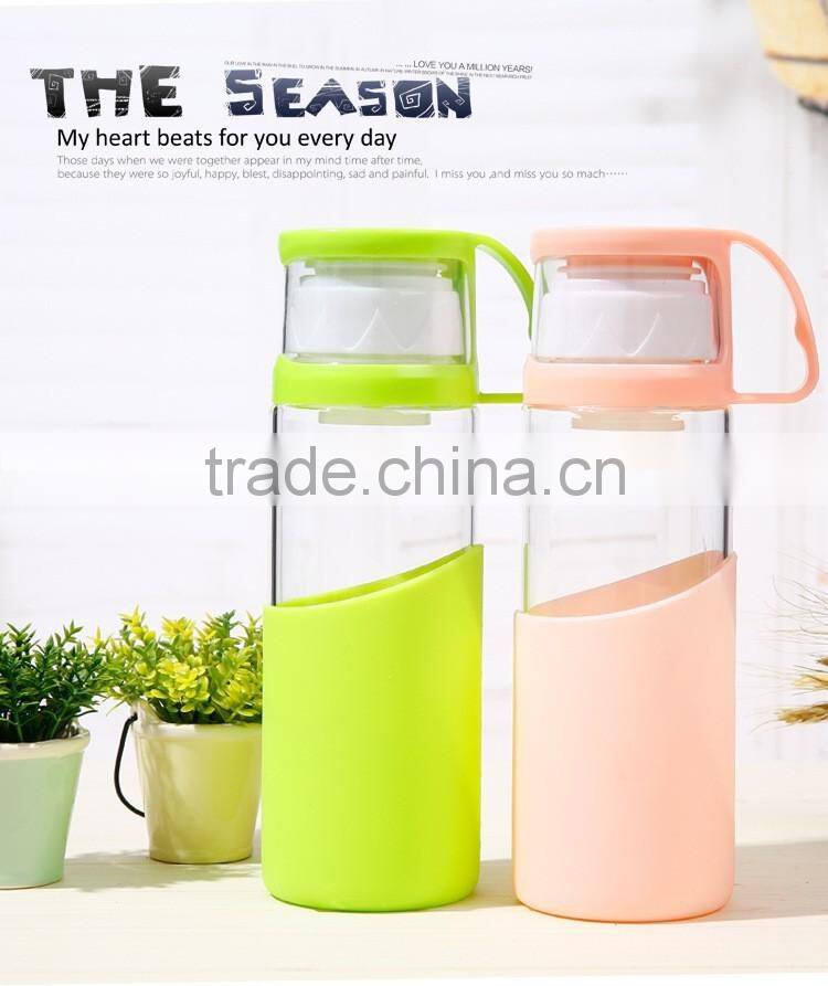 Glass water bottle with handle cap glass water bottle with silicone sleeve